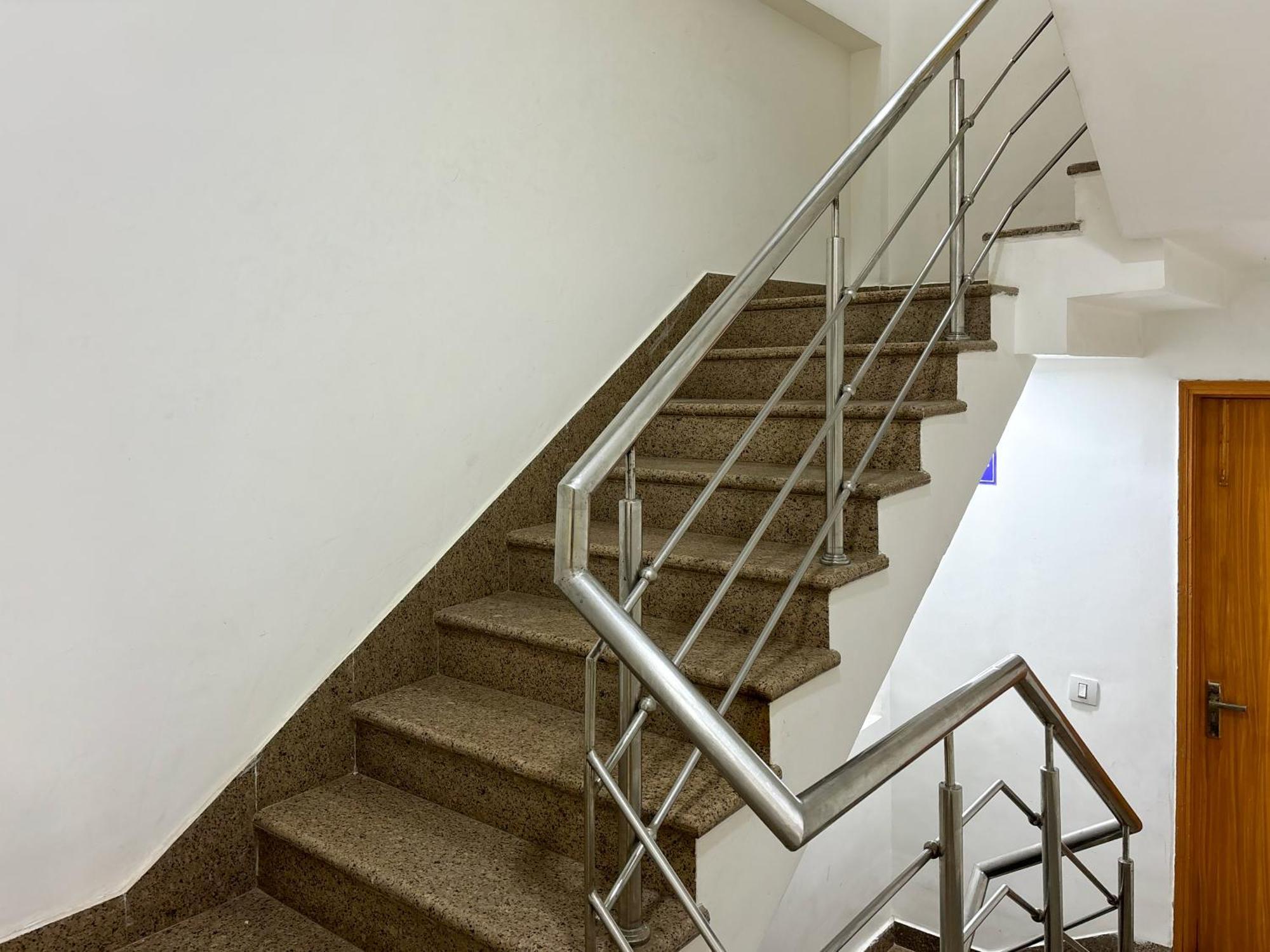 Aamantran Residency Hotel, Sohna Road, Sector 49, Gurugram Ґурґаон Екстер'єр фото